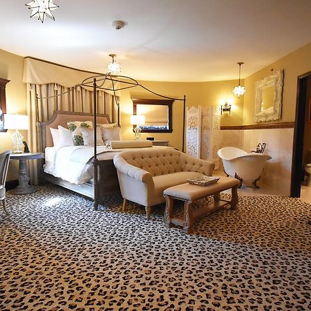 The Detroit Club Hotel Bagian luar foto