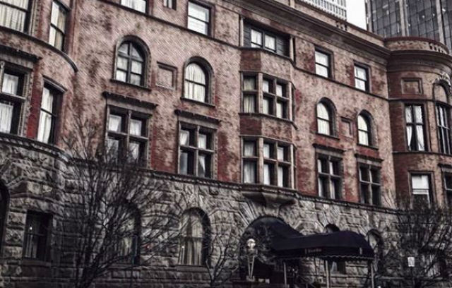 The Detroit Club Hotel Bagian luar foto